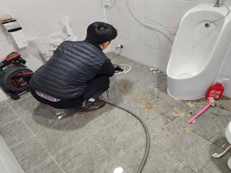 은평구 소변기·상가 배관 작업사례 2